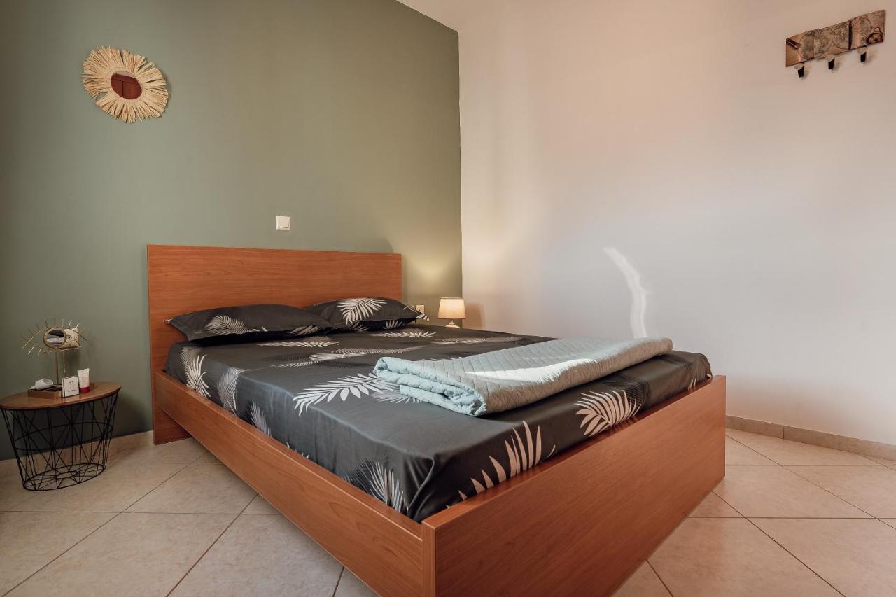 Villa Aktis With Freshwater Pool And Sea View Sissi Екстериор снимка