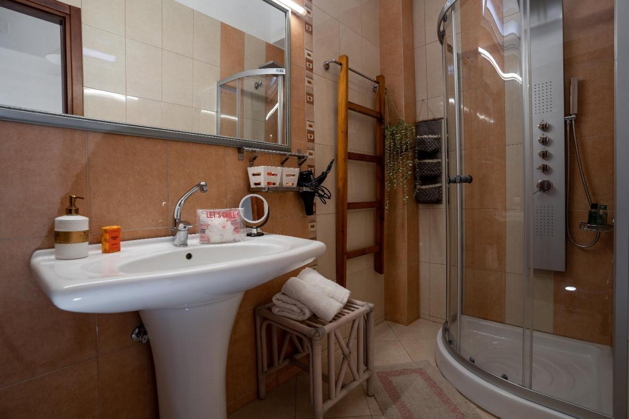 Villa Aktis With Freshwater Pool And Sea View Sissi Екстериор снимка