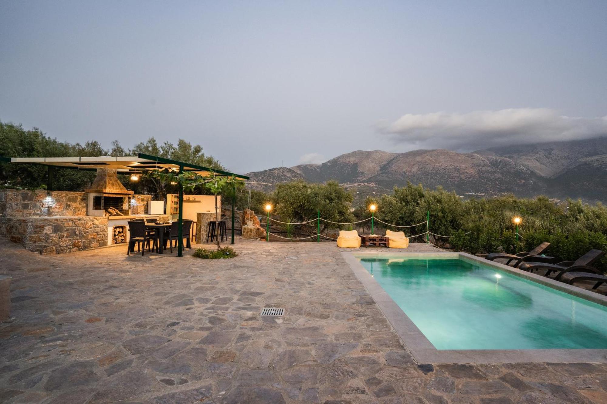 Villa Aktis With Freshwater Pool And Sea View Sissi Екстериор снимка